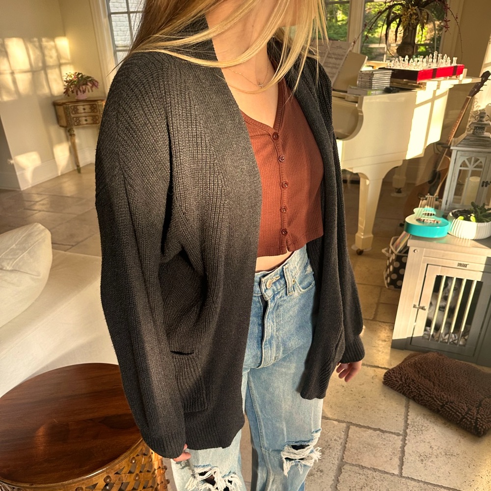 CHARCOAL WOMENS CÁRDIGAN